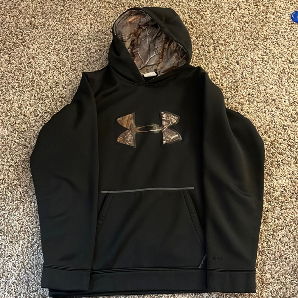 Youth under Armour hoodie